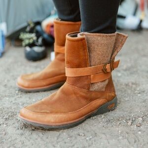 Women’s Chaco Hopi Wool Lined Chelsea Boot Size 10